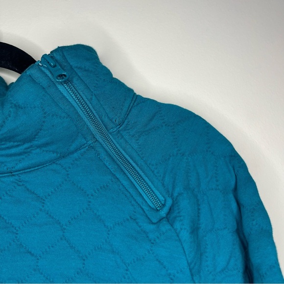 T By TALBOTS Quilted Bright Blue Sweater Side Neck Zip Up Cozy Layering Sweater - Picture 4 of 8